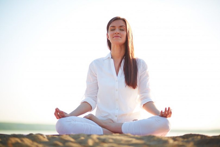 Thiền là một bài tập về điều chỉnh hơi thở tốt cho hệ hô hấp