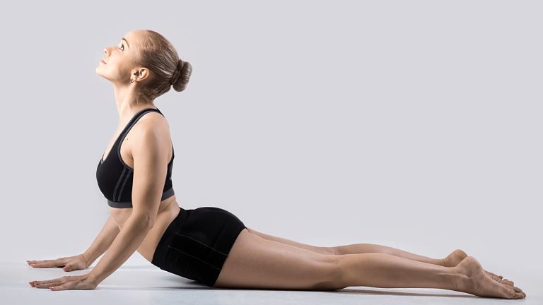 Yoga giúp kiểm soát những cơn đau nhức lưng hiệu quả