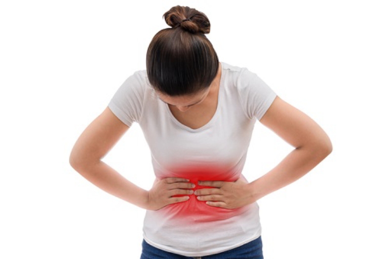 Xuất hiện các cơn đau âm ỉ hoặc quặn thắt ở vùng thượng vị là triệu chứng điển hình của bệnh